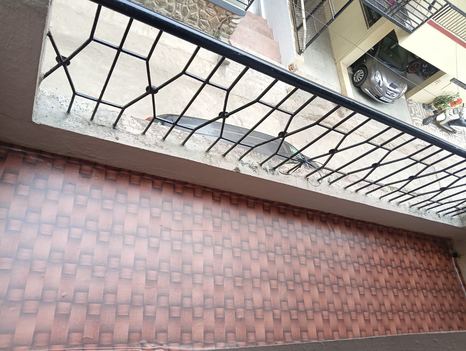 Balcony with street view at Queen Quatters girls PG near PCCOE Nigdi